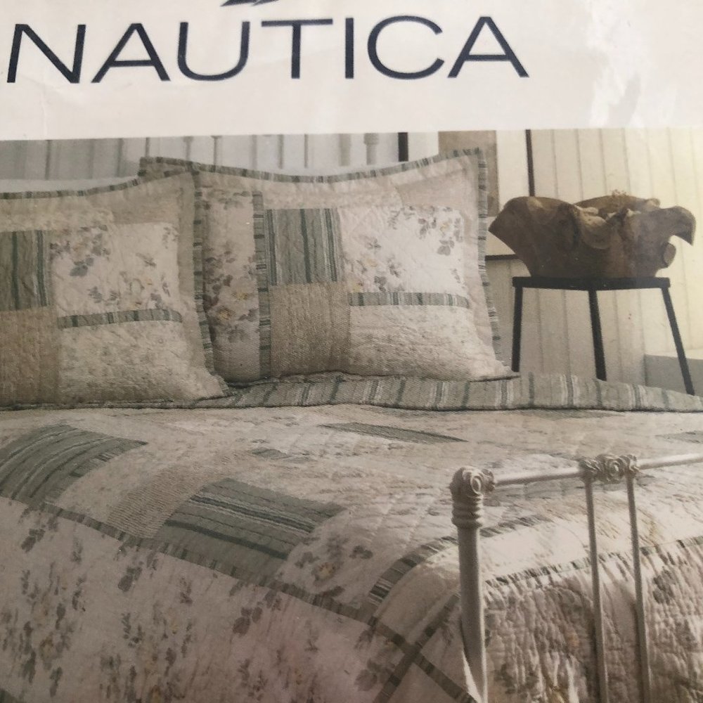 Brand New NAUTICA QUILT QUEEN SET